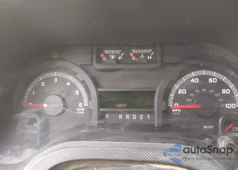 2010 Ford E-250 Commercial/Recreational z USA, uszkodzony, nr VIN 1FTNE2EL3ADA54022